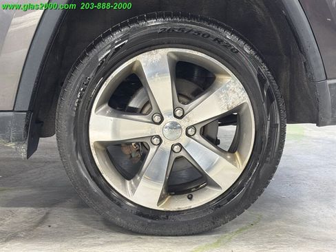 Used 2015 Jeep Grand Cherokee Limited w/ Trailer Tow Group IV AWD/4WD image 16