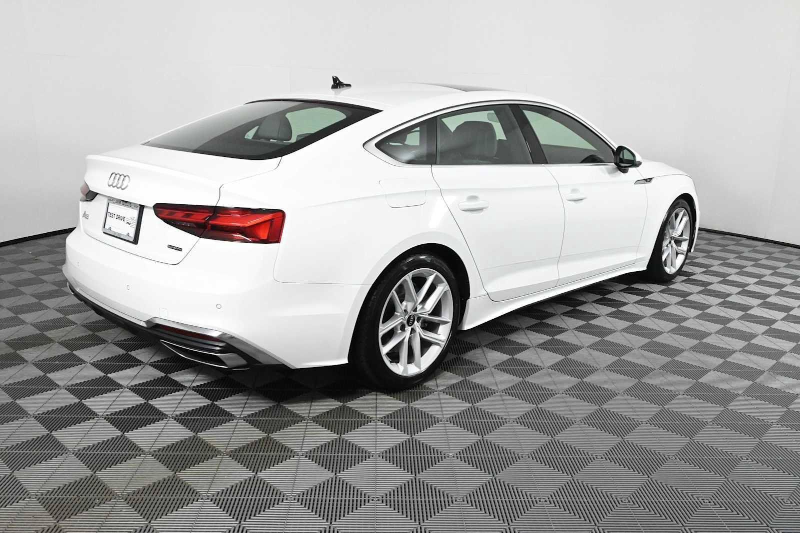 Used 2023 Audi A5 2.0T Premium Plus w/ Premium Plus AWD/4WD image 8