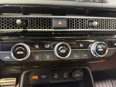 Used 2025 Honda Civic Sport image 23