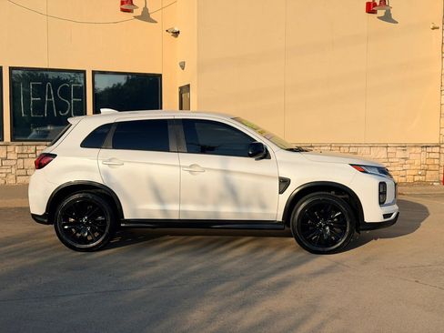 Used 2021 Mitsubishi Outlander Sport LE FWD image 6