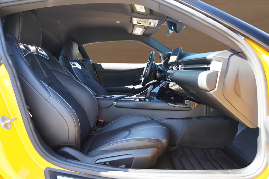 Used 2023 Toyota Supra Premium w/ Driver Assist Package RWD image 27