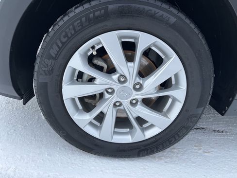 Certified 2021 Hyundai Tucson Value image 9