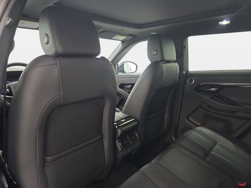 Used 2023 Land Rover Range Rover Evoque R-Dynamic SE image 12