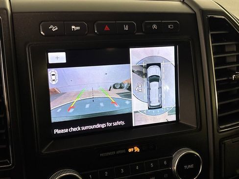 Used 2020 Ford Expedition Max Limited w/ Special Edition Package image 19