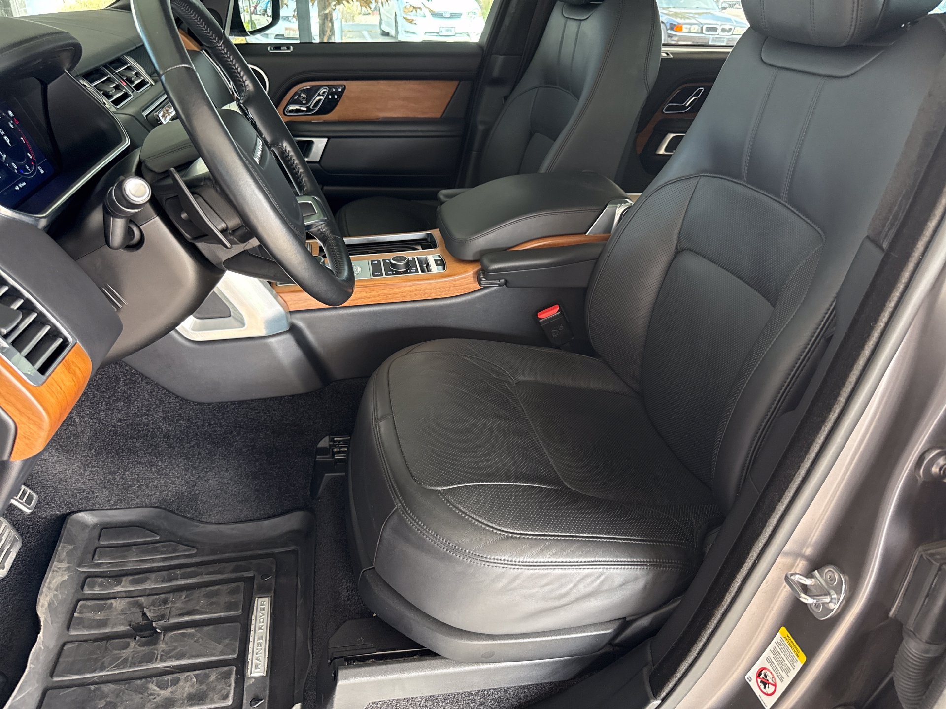 Used 2021 Land Rover Range Rover P525 Westminster Edition LWB AWD/4WD image 13