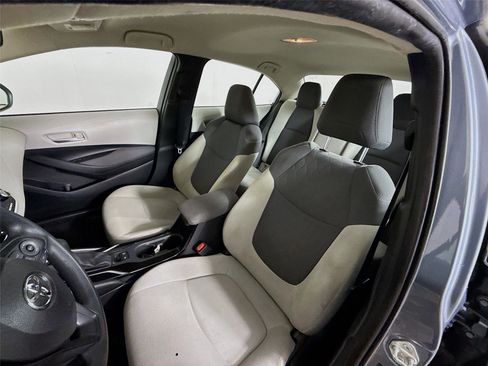 Used 2021 Toyota Corolla LE image 11