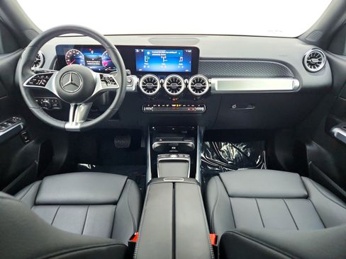 Certified 2026 Mercedes-Benz GLB 250 image 27