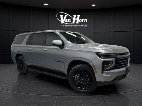 New 2026 Chevrolet Suburban RST w/ RST Capability Package image 44