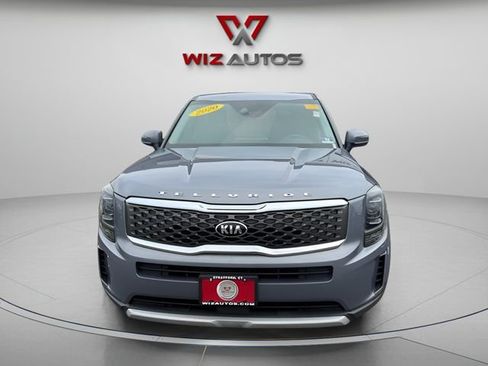 Used 2020 Kia Telluride LX image 2