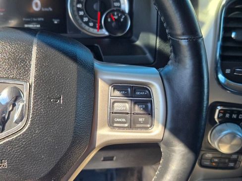 Used 2014 RAM 1500 Laramie w/ Convenience Group AWD/4WD image 34