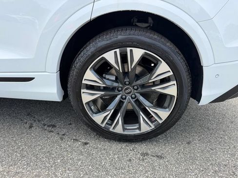New 2026 Audi Q8 Premium Plus AWD/4WD image 9