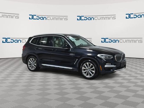 Used 2019 BMW X3 xDrive30i w/ Premium Package AWD/4WD image 3