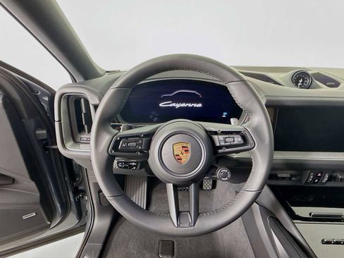 New 2026 Porsche Cayenne Coupe AWD/4WD image 15