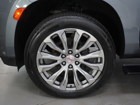 Used 2022 GMC Yukon XL Denali w/ Max Trailering Package image 32