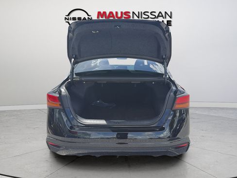 Certified 2025 Nissan Altima 2.5 S FWD image 15