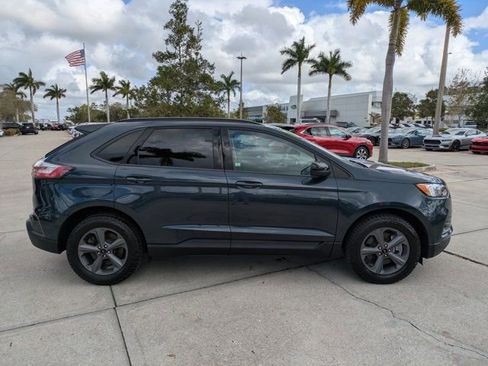 Used 2023 Ford Edge SEL w/ Sport Appearance Package image 3