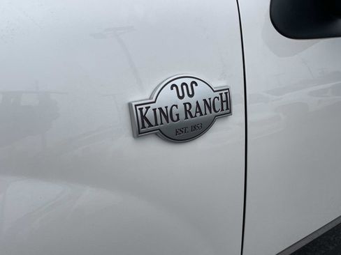 Used 2016 Ford Expedition King Ranch image 12