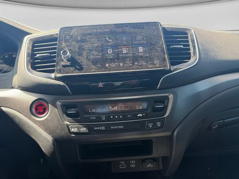 Certified 2025 Honda Ridgeline Sport image 18