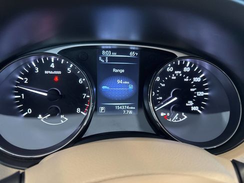 Used 2015 Nissan Rogue SL w/ SL Premium Package image 30