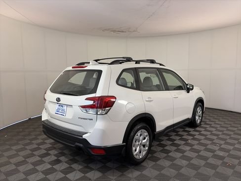 Used 2019 Subaru Forester Base w/ Alloy Wheel Package image 5