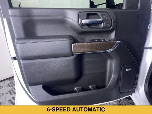 Used 2020 GMC Sierra 2500 Denali w/ Denali Ultimate Package AWD/4WD image 13