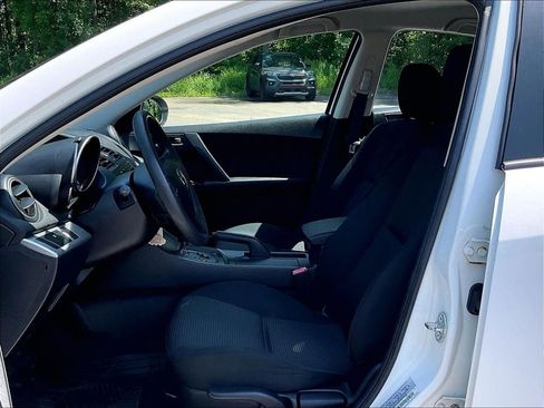 Used 2013 MAZDA MAZDA3 i Sport FWD image 10
