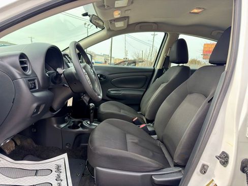 Used 2019 Nissan Versa S Plus image 9