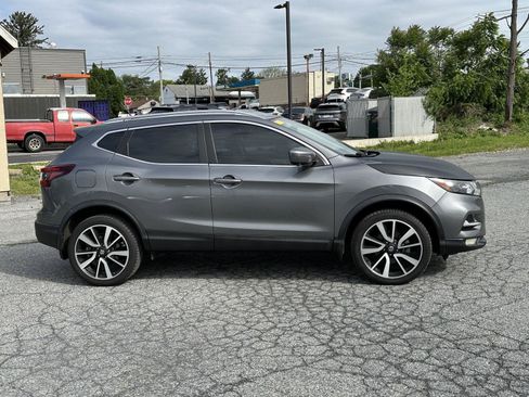 Used 2020 Nissan Rogue Sport SL AWD/4WD image 9