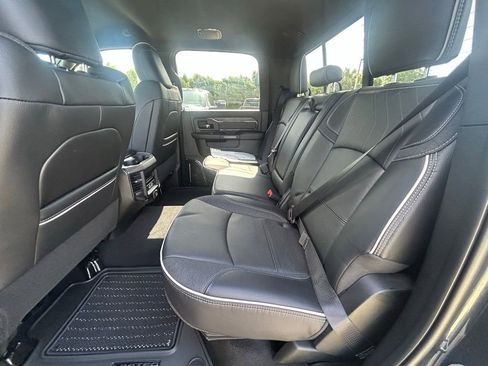 New 2025 RAM 3500 Limited image 24