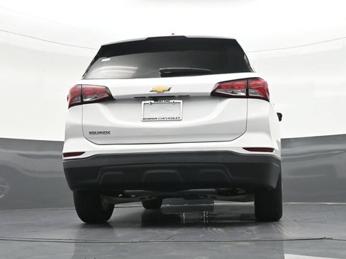 Used 2024 Chevrolet Equinox LS FWD image 28