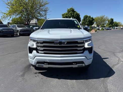 New 2026 Chevrolet Silverado 1500 High Country w/ Technology Package AWD/4WD image 2