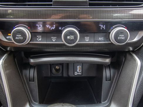 Used 2019 Honda Accord Sport image 28