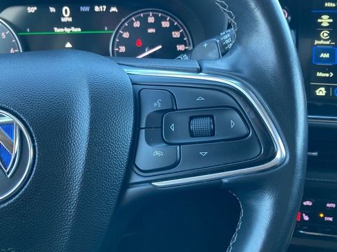 Used 2023 Buick Envision Essence image 15