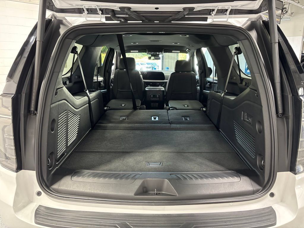 Used 2026 Chevrolet Suburban LT w/ Comfort Package AWD/4WD image 65
