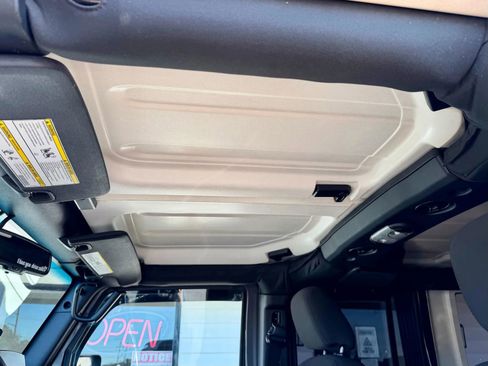 Used 2017 Jeep Wrangler Unlimited Sport w/ Quick Order Package 24S image 11