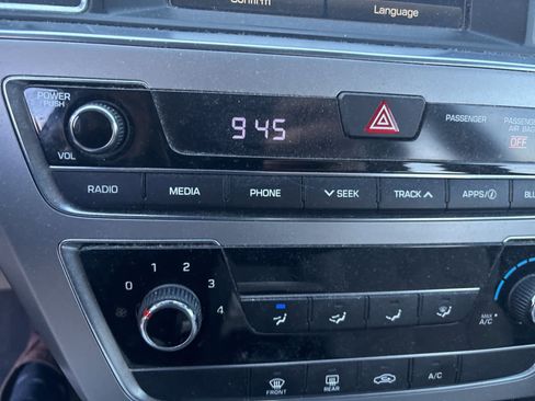 Used 2017 Hyundai Sonata Sport image 15