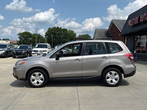 Used 2015 Subaru Forester 2.5i AWD/4WD image 3