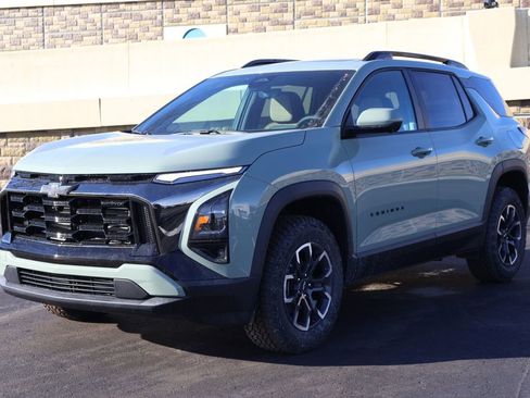 New 2026 Chevrolet Equinox ACTIV w/ Convenience Package III image 1