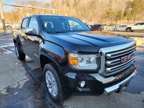 Used 2017 GMC Canyon SLT w/ Driver Alert Package image 3
