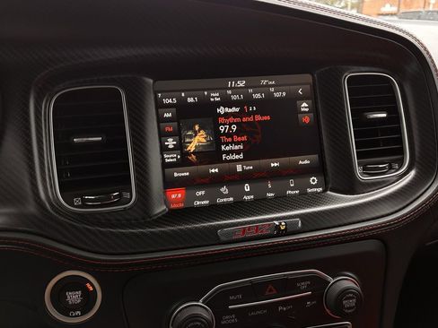Used 2022 Dodge Charger Scat Pack RWD image 21