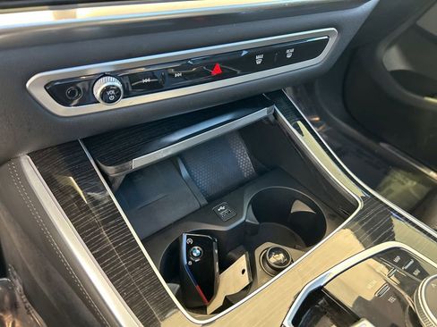 Used 2024 BMW X5 sDrive40i w/ M Sport Package image 53