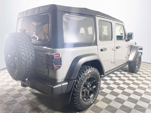 Used 2021 Jeep Wrangler Unlimited Sport image 4