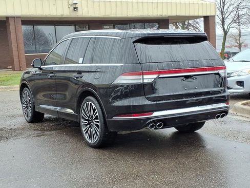Used 2023 Lincoln Aviator Black Label w/ Dynamic Handling Package AWD/4WD image 3