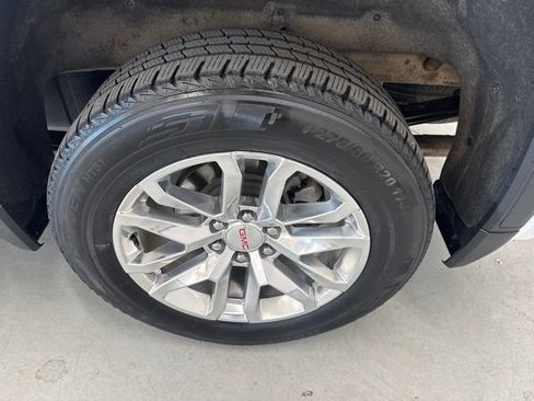 Used 2021 GMC Sierra 1500 SLT w/ SLT Premium Package AWD/4WD image 8