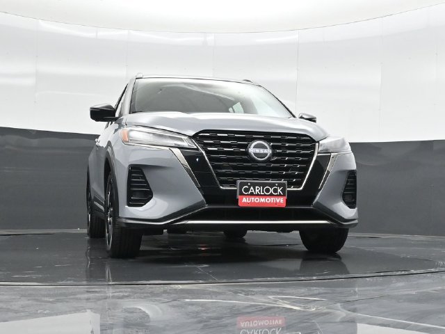 Used 2024 Nissan Kicks SR w/ SR Premium Package FWD image 52