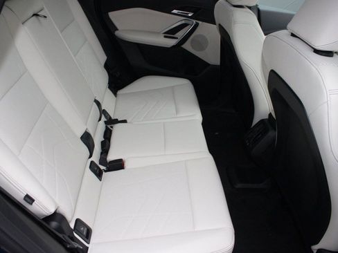 Used 2026 BMW X1 xDrive28i image 32