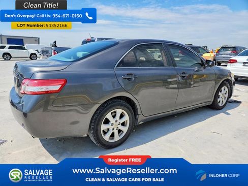 Used 2011 Toyota Camry LE w/ LE Extra-Value Pkg FWD image 4