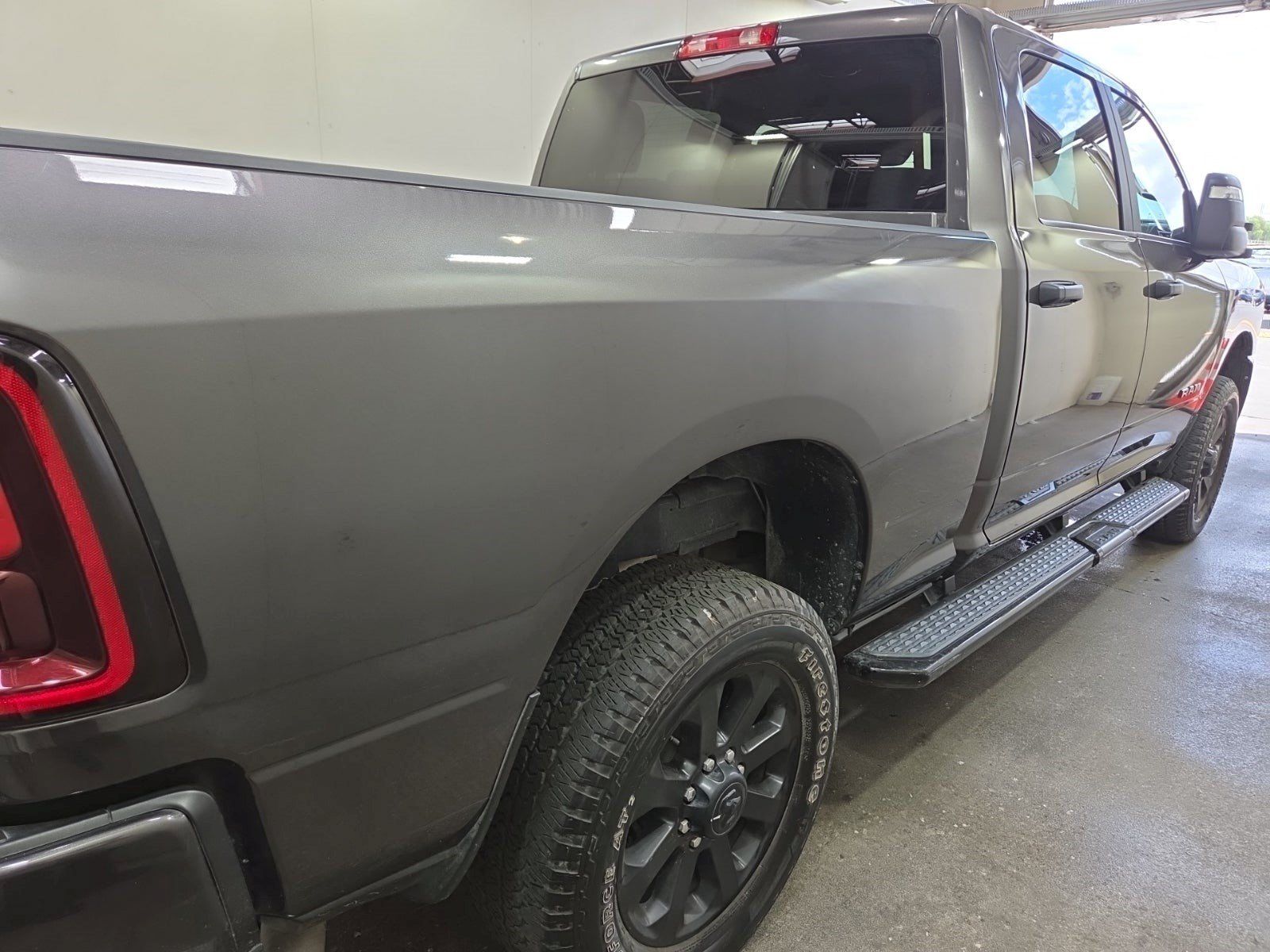 Used 2025 RAM 2500 Big Horn AWD/4WD image 6