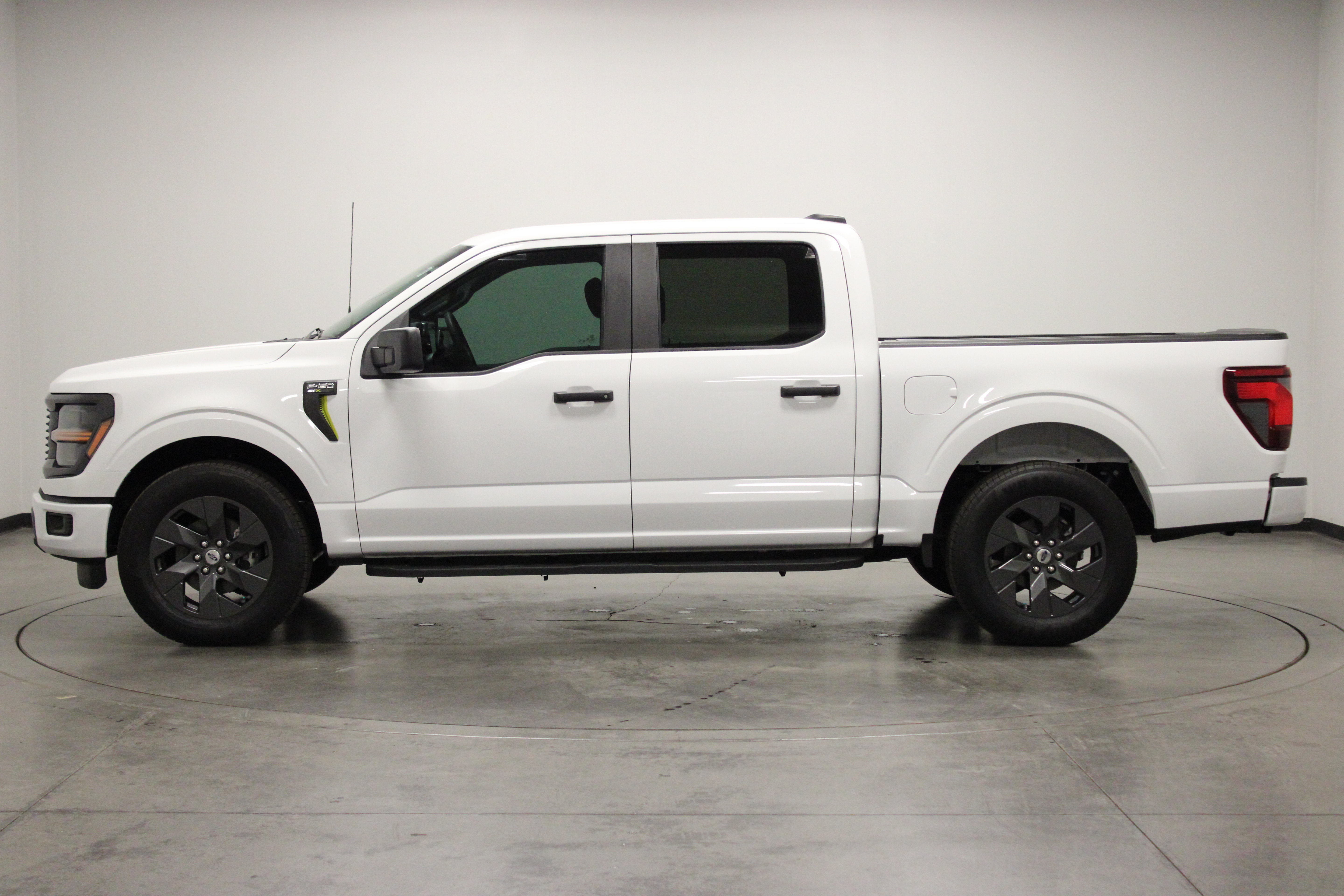 Used 2025 Ford F150 STX w/ Equipment Group 200A RWD image 5