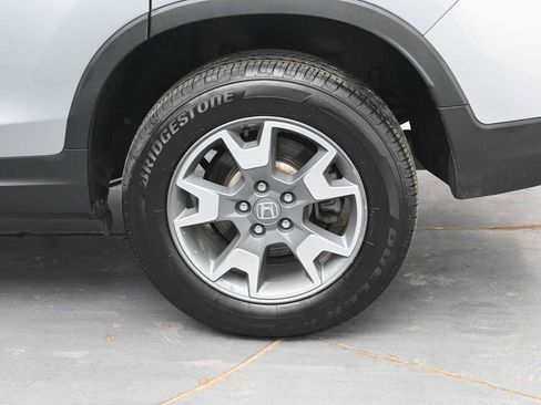 Used 2023 Honda Passport TrailSport image 5